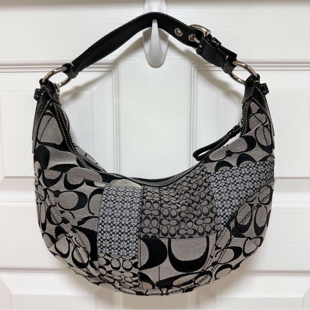 Coach Signature Vintage Patchwork Hobo Black Grey Jacquard & Black Leather - Picture 4 of 9